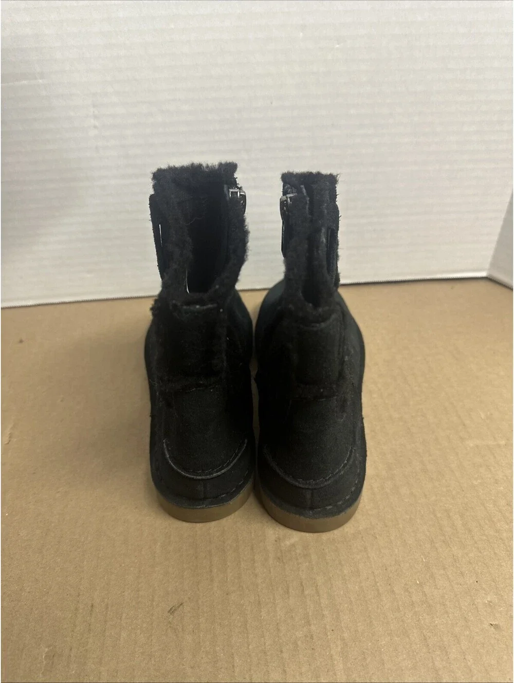 Ugg Catica Women's Black Suede Leather Mid Calf Ankle Boots S/N 1096913 Size 6